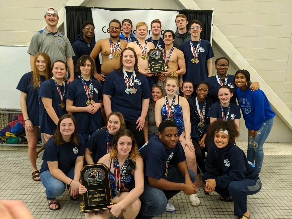 SHHS swim team