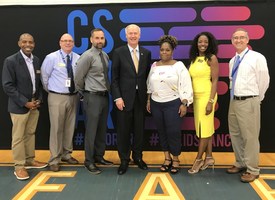 Gov. Hutchinson Makes Stop on Computer Science Tour