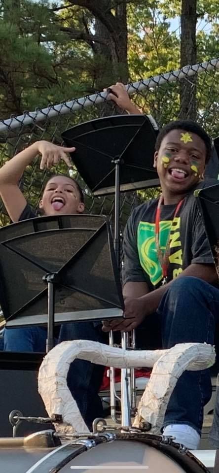mills middle band 4